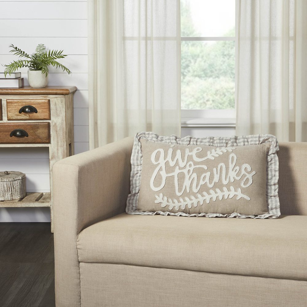 Grace Give Thanks Pillow 14x22