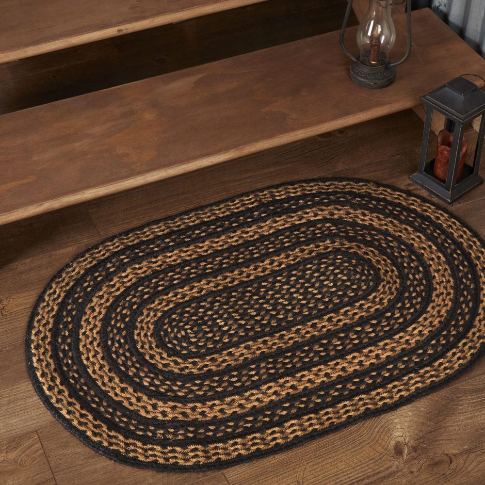 Black & Tan Jute Rug Oval 24x36