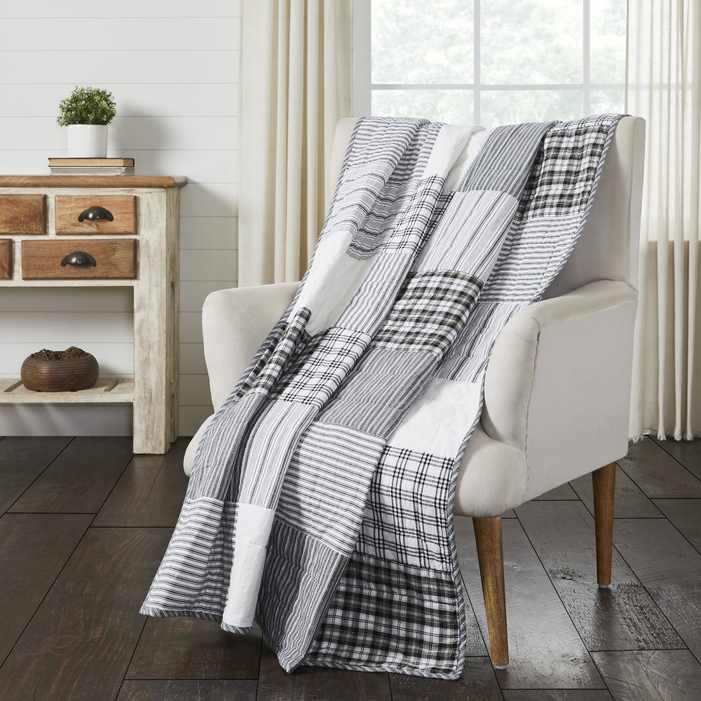 Sawyer Mill Black Block Throw 50x60