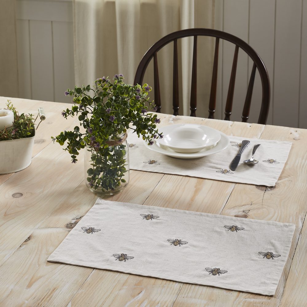 Embroidered Bee Placemat Set of 6 12x18