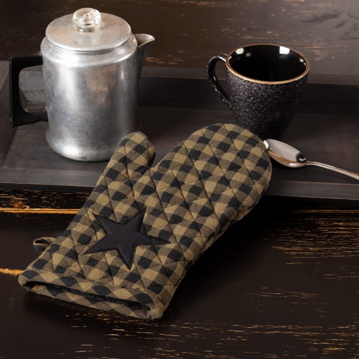 Black Star Oven Mitt