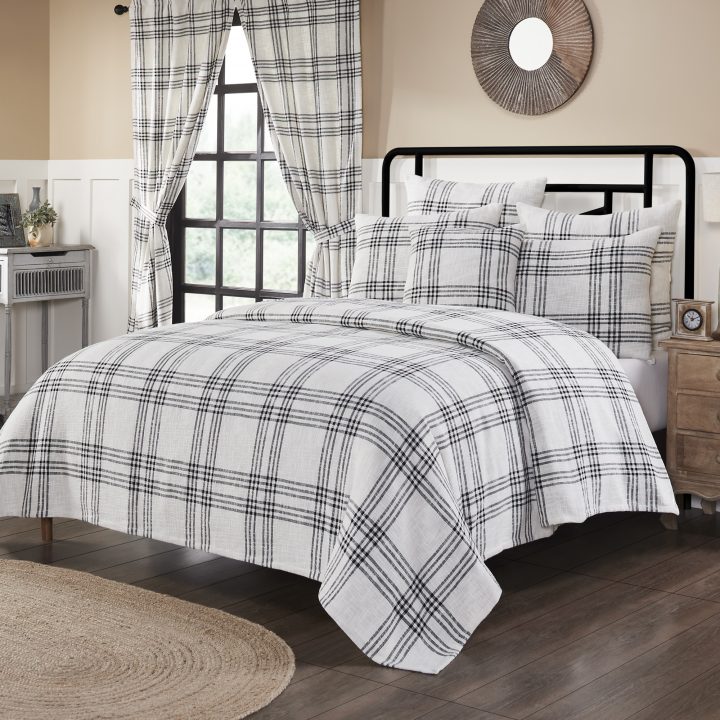 Black Plaid King Coverlet 97x110