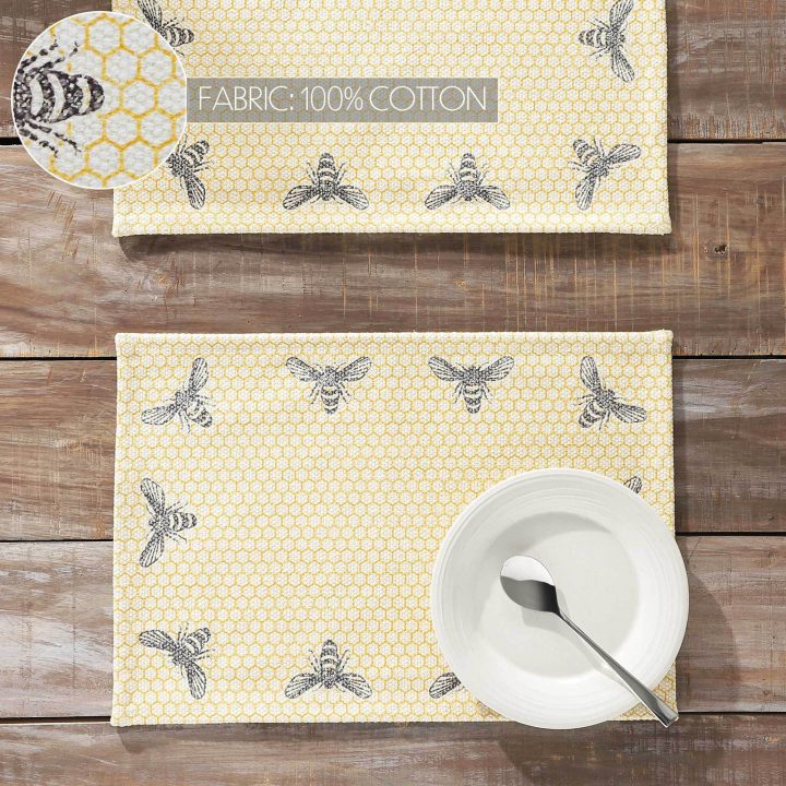 Buzzy Bees Placemat Set of 2 13x19