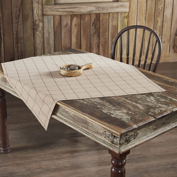 Connell Table Topper 40x40