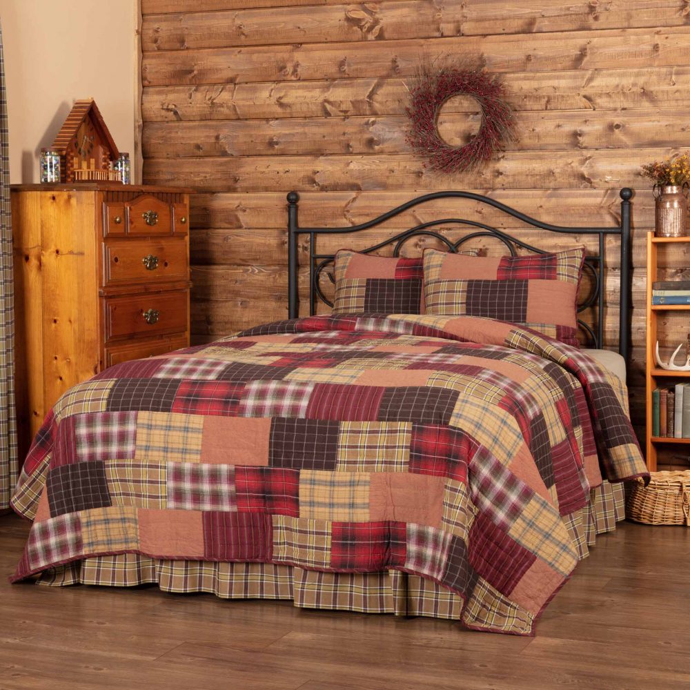 Wyatt Twin Quilt 68Wx86L