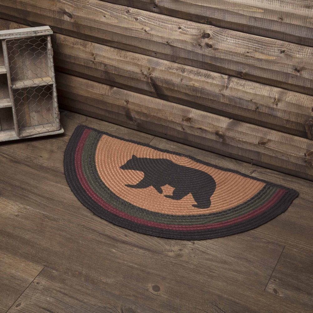 Wyatt Stenciled Bear Jute Rug Half Circle 16.5x33