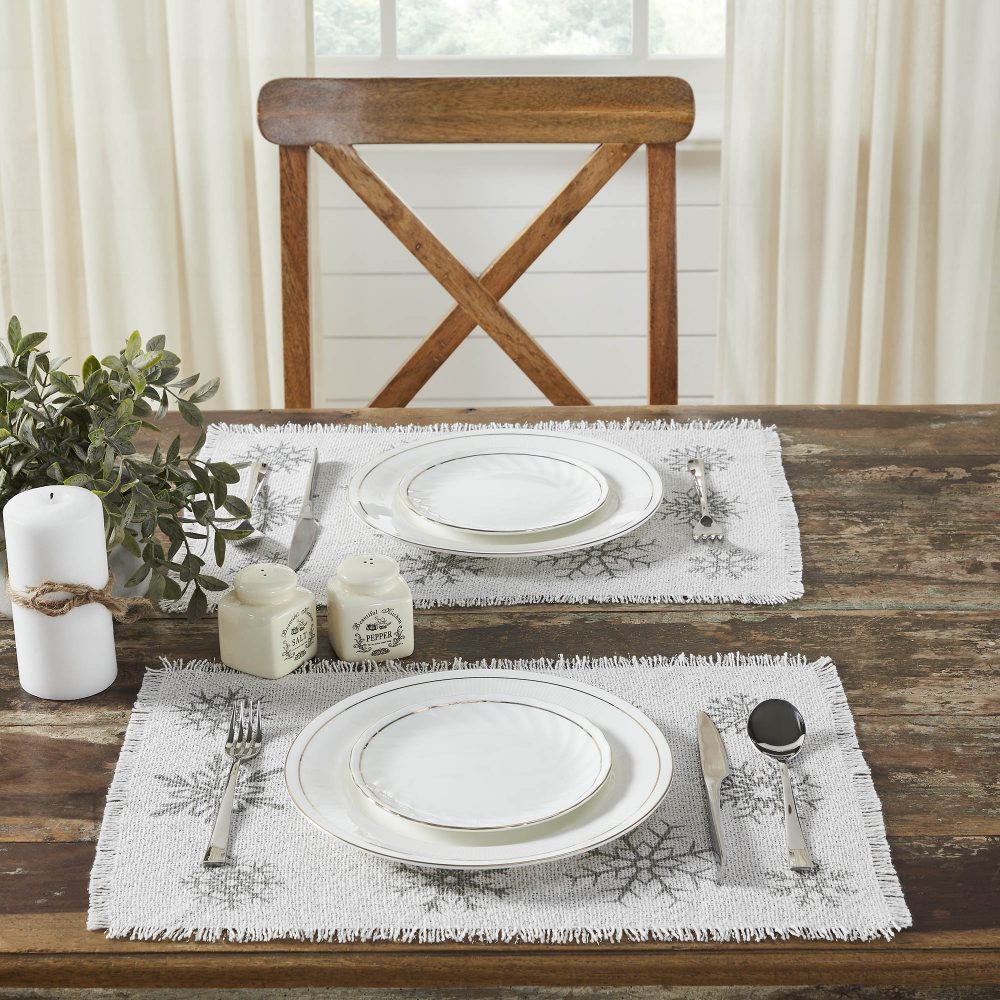 Yuletide Burlap Antique White Snowflake Placemat Set of 2 13x19