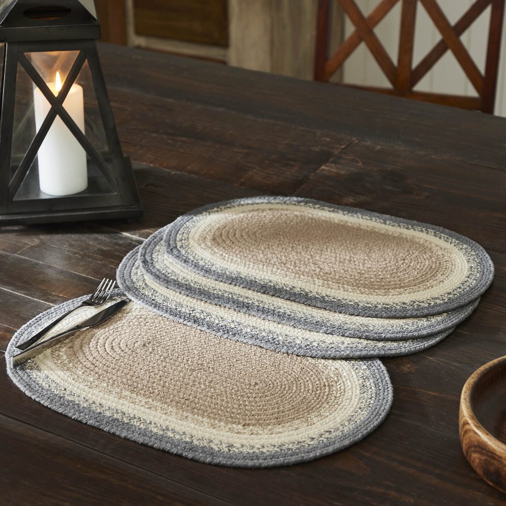 Finders Keepers Oval Placemat Set of 4 13x19