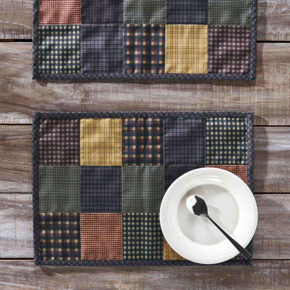 Heritage Farms Quilted Placemat Set of 2 13x19