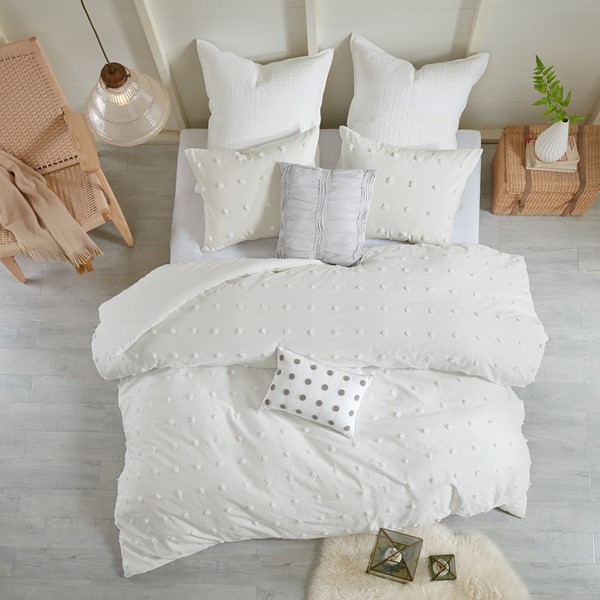 Urban Habitat Brooklyn Cotton Jacquard Duvet Cover Set with Euro Shams and Throw Pillows in Ivory, Full/Queen UH12-0202