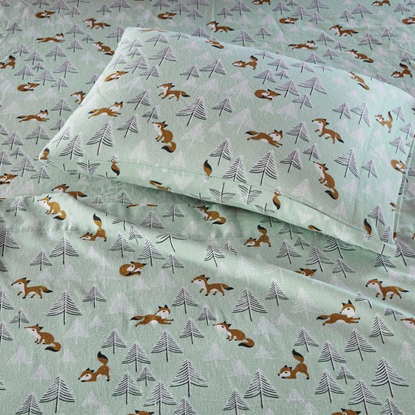 Intelligent Design Cozy Soft Cotton Flannel Printed Sheet Set in Seafoam Foxes, Twin XL ID20-1549