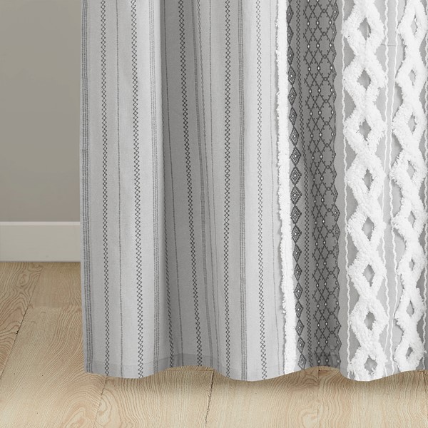 INK+IVY Imani Cotton Printed Shower Curtain with Chenille in Gray, 72x72" II70-1123