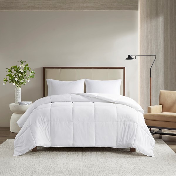 Madison Park Winfield 300 Thread Count Cotton Shell Luxury Down Alternative Comforter in White, King/Cal King MP10-1248