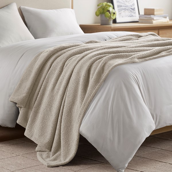 Beautyrest Dream Soft Blanket in Taupe, King BR51-4445