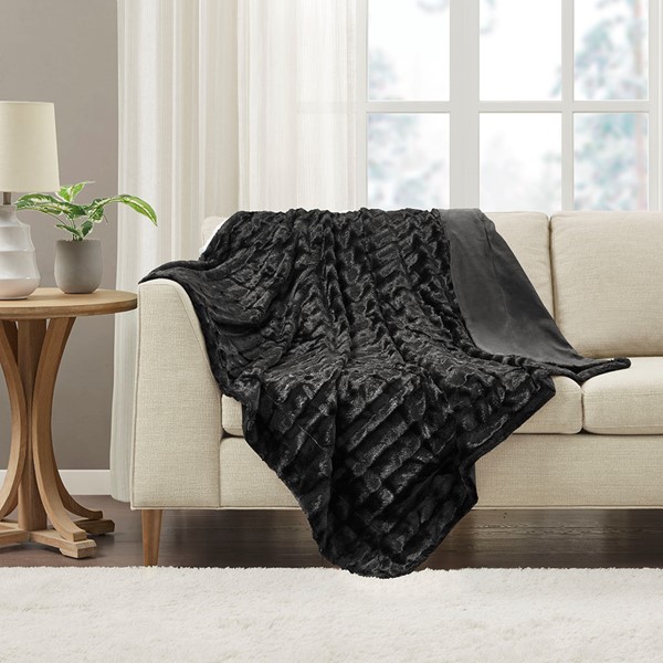 Madison Park Duke Long Fur Throw in Black, 50x60" MP50-453