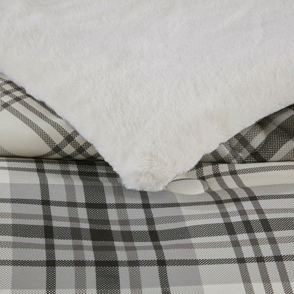 Woolrich Bernston Faux Wool to Faux Fur Down Alternative Comforter Set in Gray Plaid, King/Cal King WR9201030822-06