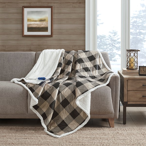 Woolrich Linden Oversized Mink to Berber Heated Throw in Tan, 60x70" WR54-3251