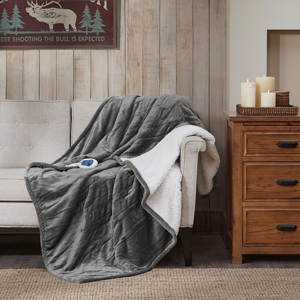 Woolrich Heated Plush to Berber Throw in Grey, 60x70" WR54-1767