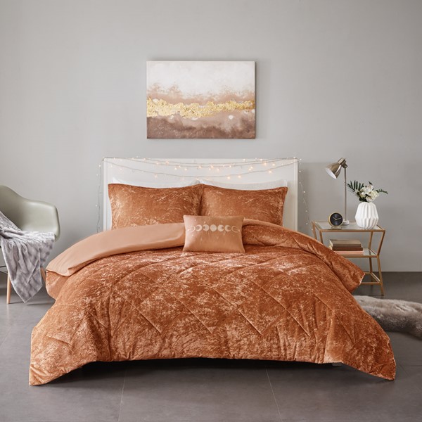 Intelligent Design Felicia Velvet Duvet Cover Set with Throw Pillow in Rust, Full/Queen ID12-2410