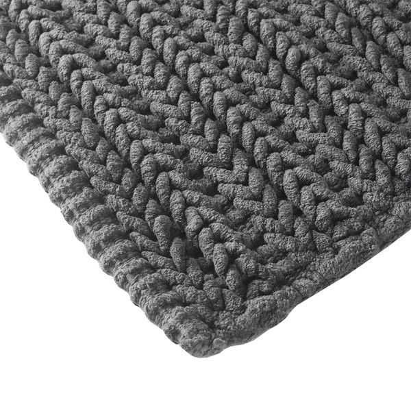 Madison Park Lasso 100% Cotton Chenille Chain Stitch Rug in Charcoal, 20x30" MP72-5830