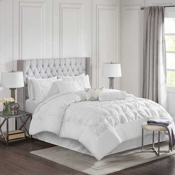 Madison Park Laurel 7 Piece Tufted Comforter Set in White, Full MP10-2578