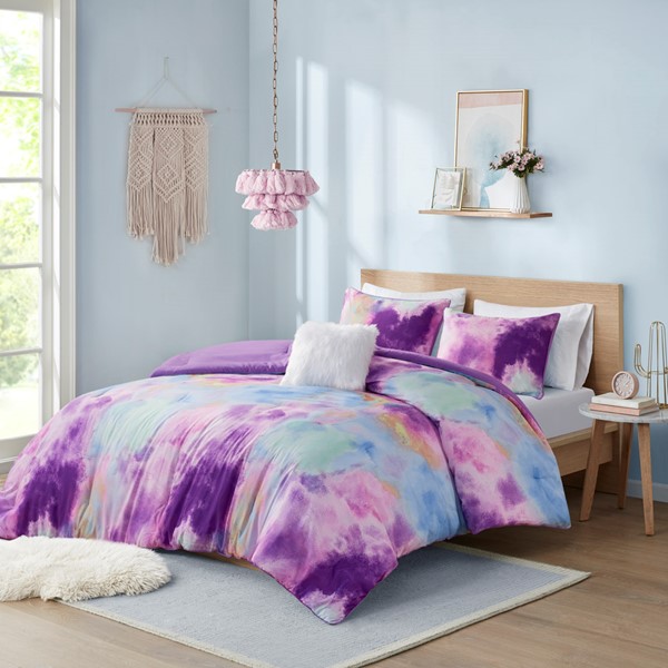 Intelligent Design Cassiopeia Watercolor Tie Dye Printed Comforter Set with Throw Pillow in Lavender, Twin/Twin XL ID10-2255