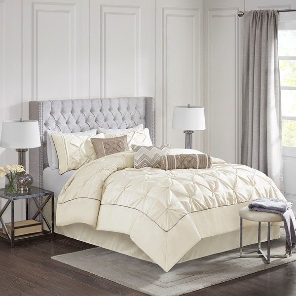 Madison Park Laurel 7 Piece Tufted Comforter Set in Ivory, Full MP10-660