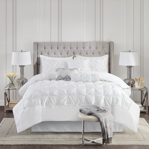 Madison Park Laurel 7 Piece Tufted Comforter Set in White, Full MP10-2578