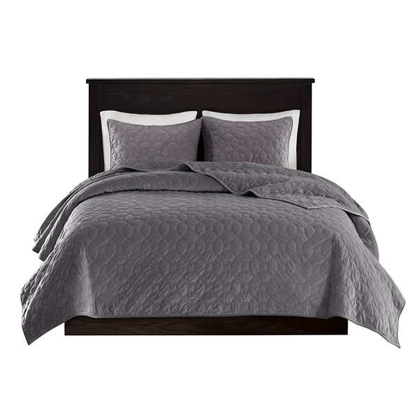 Madison Park Harper 3 Piece Velvet Quilt Set in Grey, King/Cal King MP13-3308