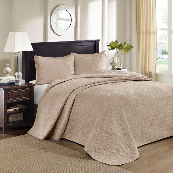 Madison Park Quebec Reversible Bedspread Set in Khaki, King MP13-1566