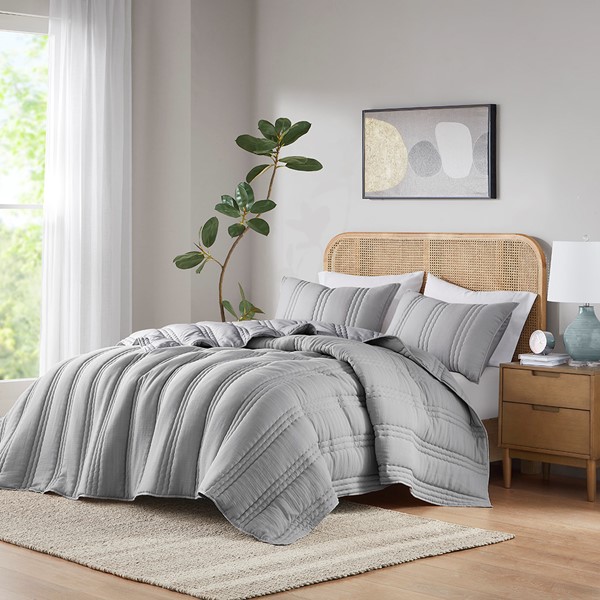 Urban Habitat Dune Poly Gauze Quilt Set in Gray, Full/Queen UH13-2522