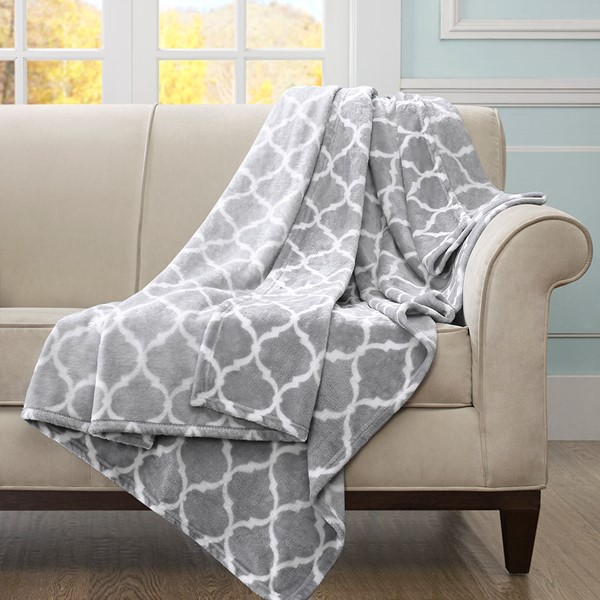 Madison Park Oversized Ogee Throw in Grey, 60x70" MP50-1728