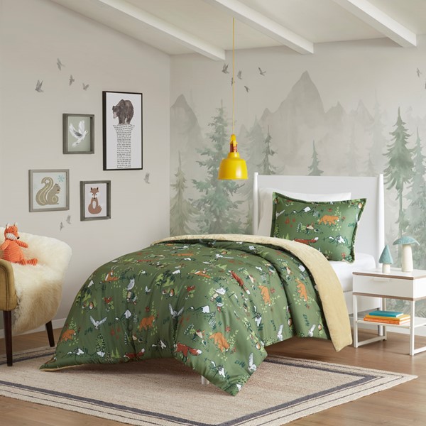 Mi Zone Kids Heath Forest Animals Plush Reversible Comforter Set in Green, Full/Queen MZK10-266