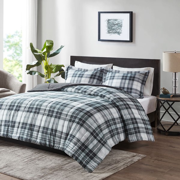 Madison Park Essentials Parkston 3M Scotchgard Down Alternative All Season Comforter Set in Black/White, Full/Queen MPE10-825