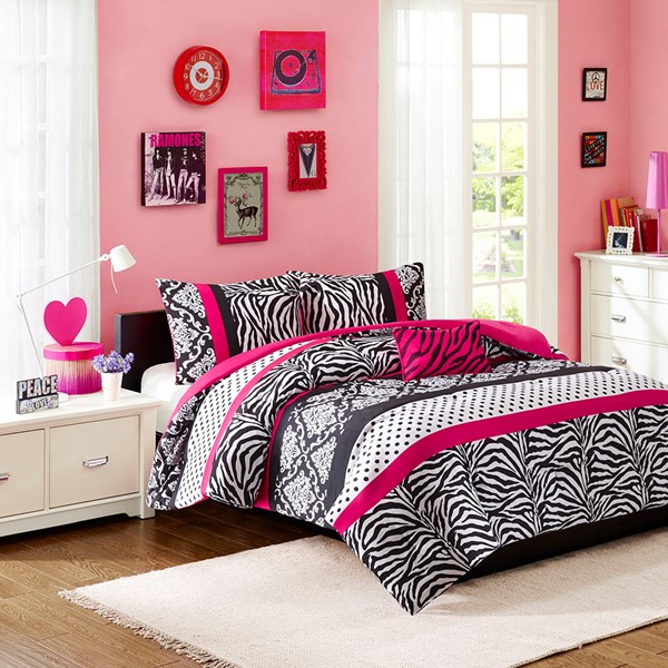 Mi Zone Reagan Comforter Set in Pink, King/Cal King MZ10-484