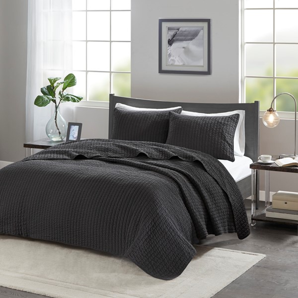 Madison Park Keaton Quilt Set in Black, Twin/Twin XL MP13-6132