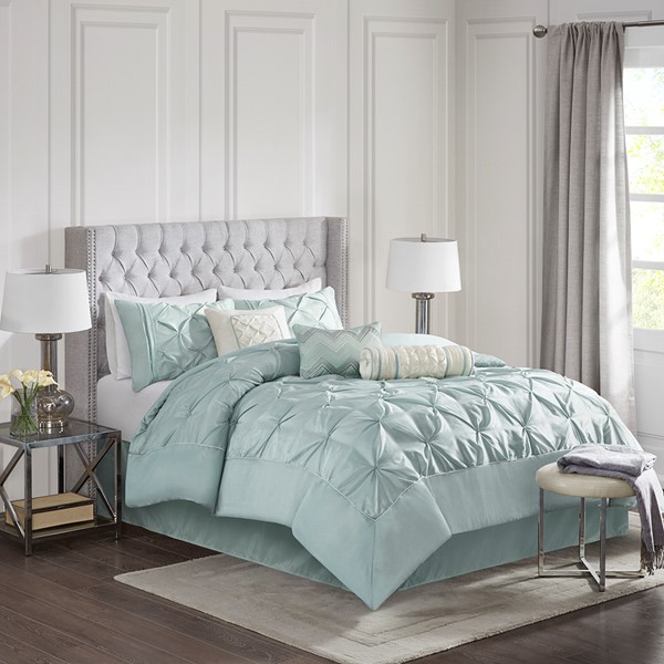 Madison Park Laurel 7 Piece Tufted Comforter Set in Seafoam, Queen MP10-639