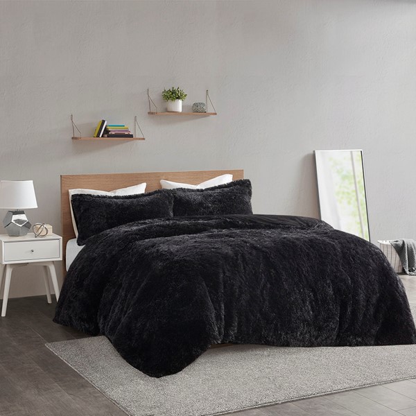 Intelligent Design Malea Shaggy Fur Duvet Cover Set in Black, King ID12-2041