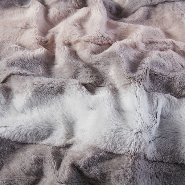 Madison Park Zuri Oversized Faux Fur Throw in Blush/Grey, 60x70" MP50-6235