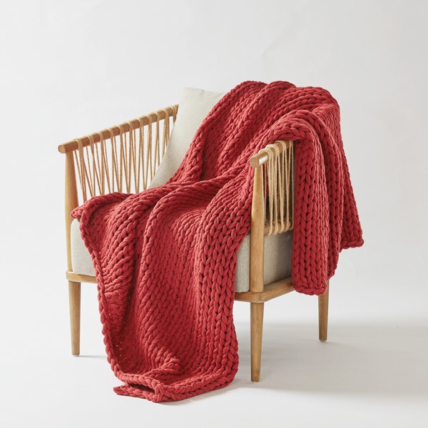 Madison Park Chunky Double Knit Handmade Throw Blanket in Red, 50x60" MP50-8216