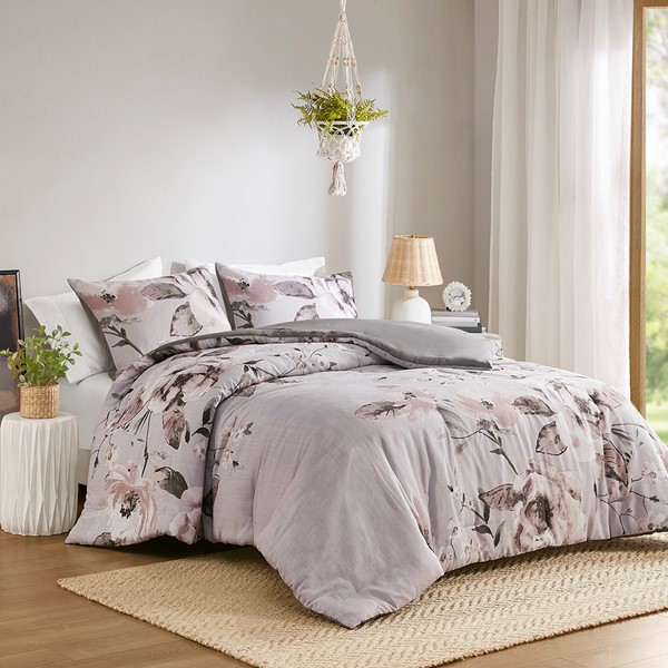 Madison Park Neko 3 Piece Floral Printed Comforter Set in Lilac, Full/Queen MP10-8316