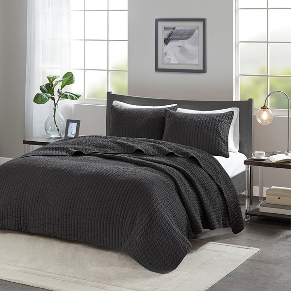 Madison Park Keaton Quilt Set in Black, King/Cal King MP13-6134