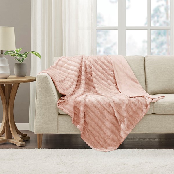 Madison Park Duke Long Fur Throw in Blush, 50x60" MP50-4823