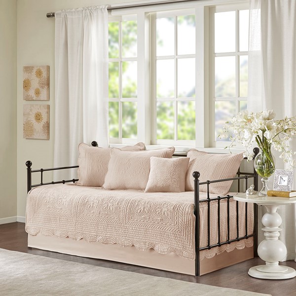 Madison Park Tuscany 6 Piece Reversible Scalloped Edge Daybed Cover Set in Blush, Daybed MP13-6463