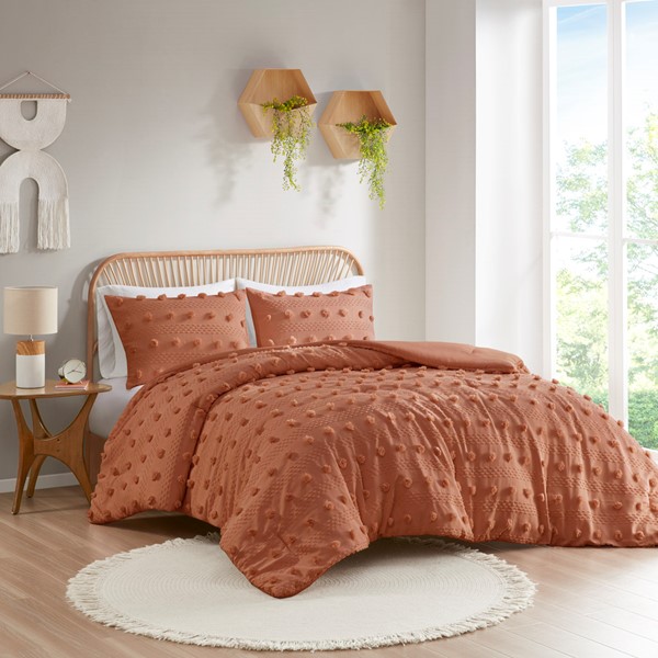 Intelligent Design Lucy Clip Jacquard Comforter Set in Rust, King/Cal King ID10-2274