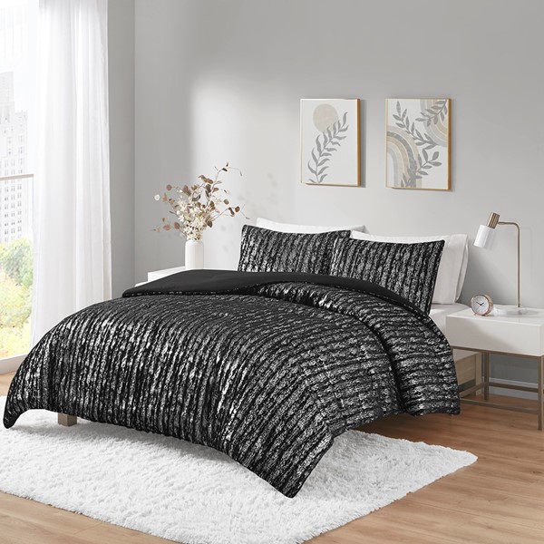 Intelligent Design Naomi Metallic Print Faux Fur Comforter Set in Black/Silver, Twin/Twin XL ID10-2237