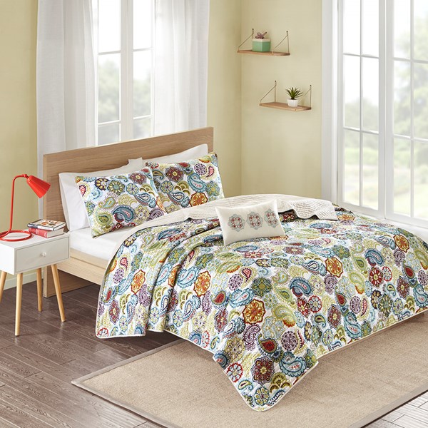 Mi Zone Tamil Reversible Paisley Quilt Set with Throw Pillow, Full/Queen MZ80-065