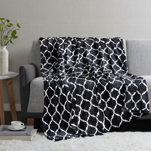 Madison Park Oversized Ogee Throw in Black, 60x70" MP50-3509