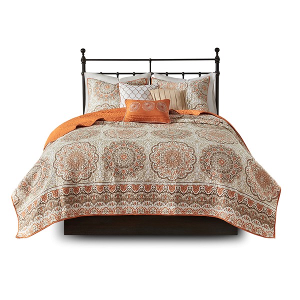 Madison Park Tangiers 6 Piece Reversible Quilt Set with Throw Pillows in Orange, King/Cal King MP13-1524