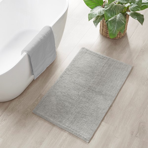 Beautyrest Plume Feather Touch Reversible Bath Rug in Grey, 24x40" BR72-3767